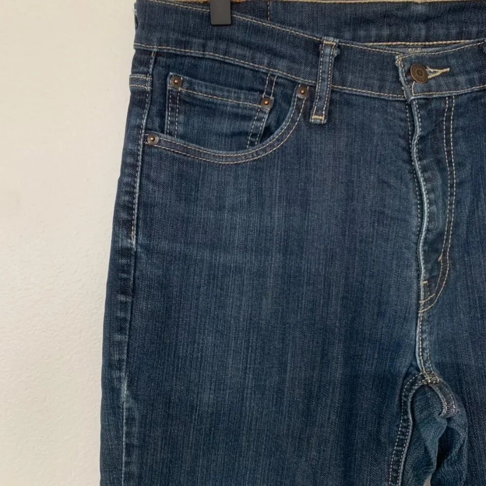 Levi's 541 - Men's 33 - Picture 2 of 4